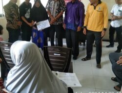 Pemdes Sawah Salurkan Langsung 2 Bulan BLT DD 20 KPM Kepada Warga