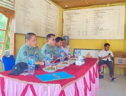 Camat Kuantan Hilir monev DD tahap I di Desa Dusun Tuo dan Desa Teratak Baru