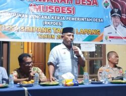 Lantik BPD Desa Tanah Lapang Camat Kuantan Hilir : Kita minta Pemdes dan BPD berkolaborasi untuk kemajuan Desa