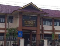 Wali Murid SMPN 1 Teluk Kuantan Minta Tipikor Polres Kuansing Periksa Penggunaan Dana BOS